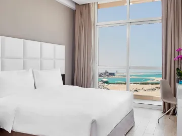 1BHK Penthouse with Sea View – Marina Lusail