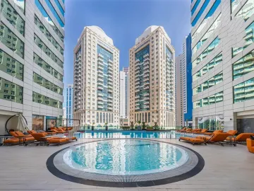 Including Bill!!! 2bhk Apartment with gym, Pool, Sauna, Stream, etc in west Bay