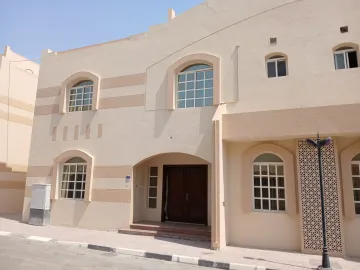 Affordable 5BHK Villa in Ain Kaled