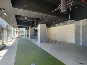 Commercial Showroom Space in Lusail for Rent